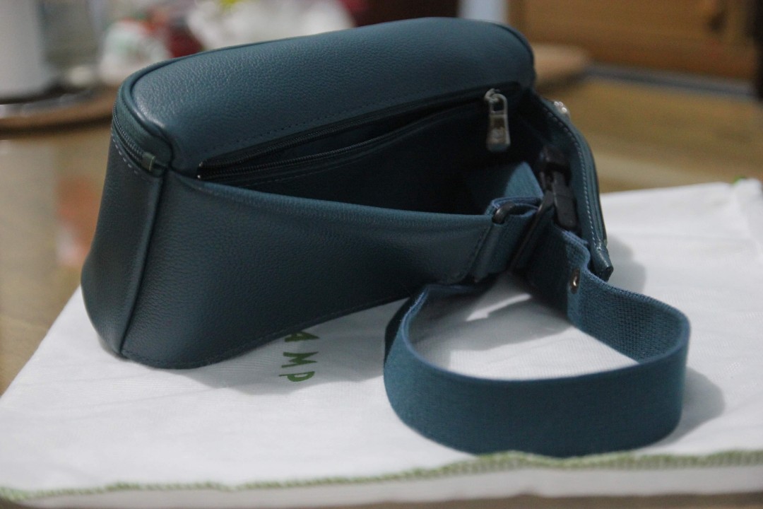 Le foulonné leather belt bag outlet