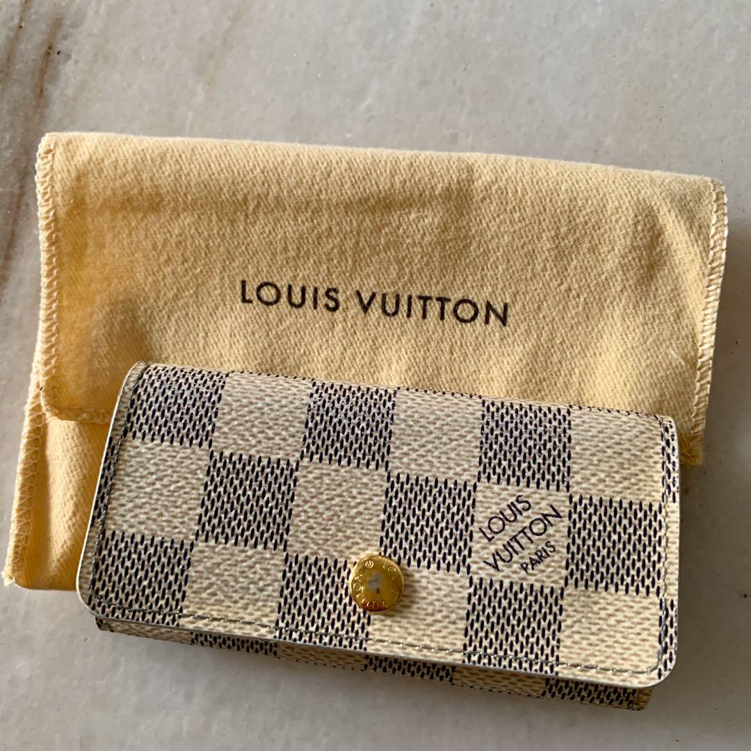Authentic Preloved Louis Vuitton LV 4 Key Holder Damier Ebene, Luxury, Bags  & Wallets on Carousell