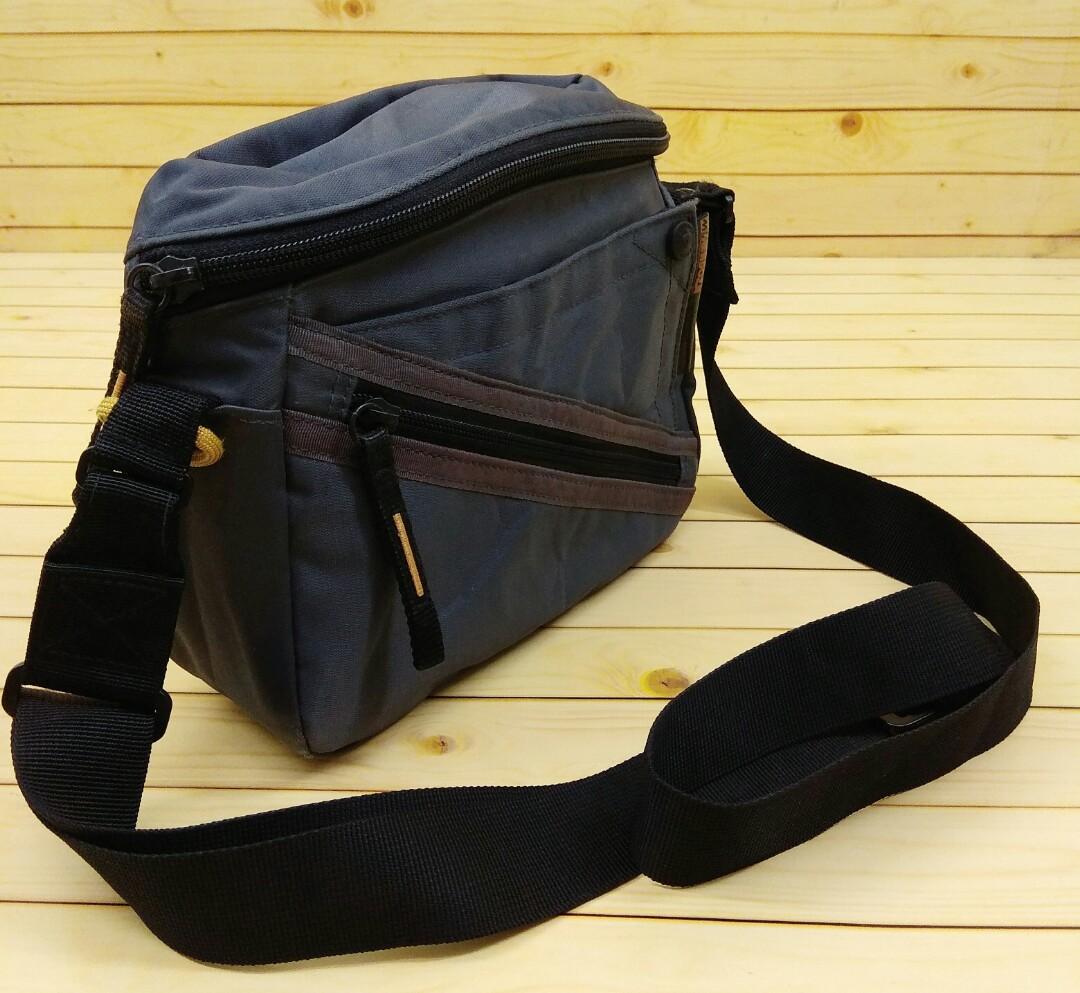 Mendoza store sling bag