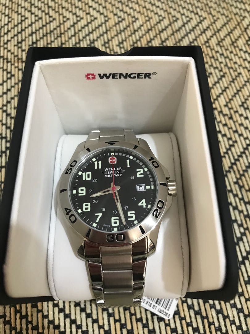 Wenger swiss best sale military watch price