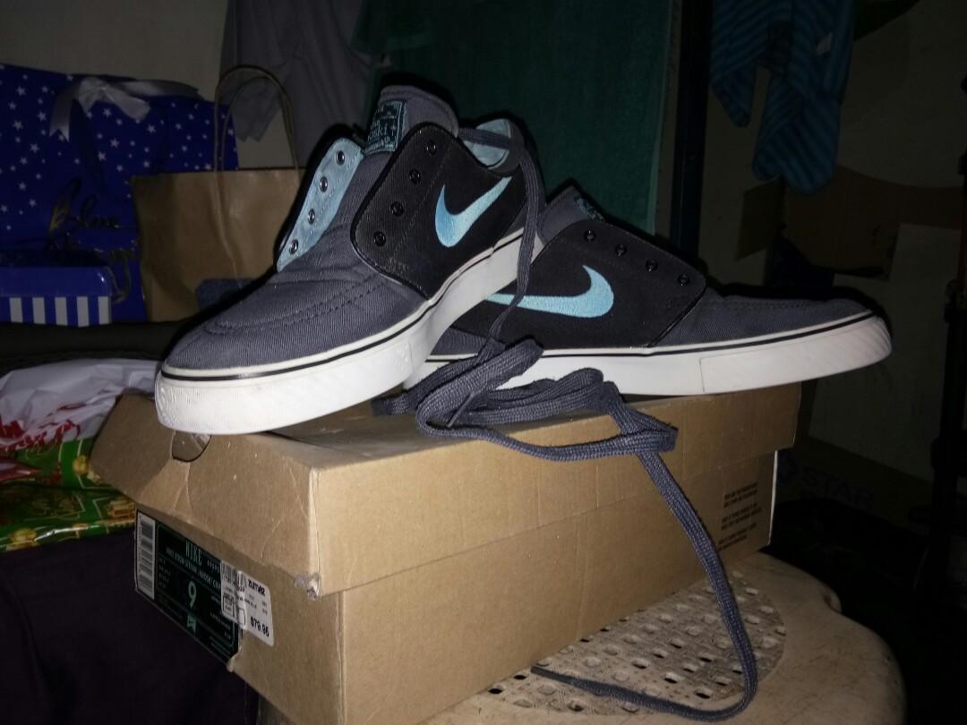 Nike Sb Zoom Stefan Janoski Anthracite Gamma Blue Black Men S Fashion Footwear Sneakers On Carousell Nickname dark grey gamma blue. nike sb zoom stefan janoski anthracite gamma blue black