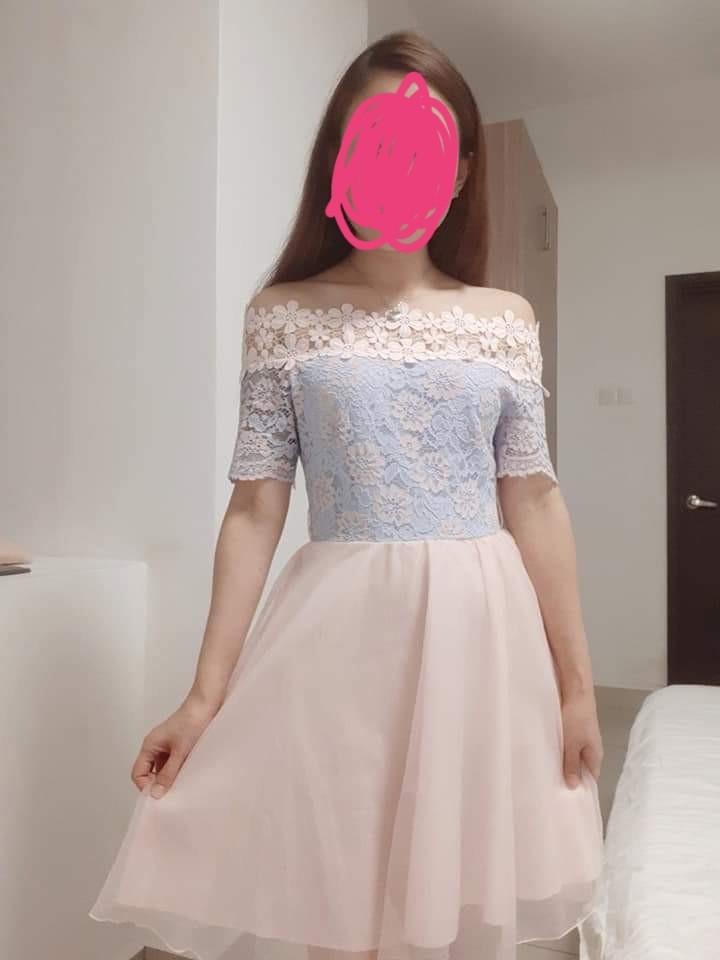 pastel coloured bridesmaid dresses