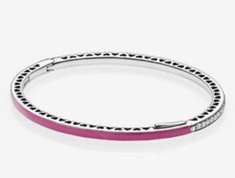 Radiant hearts of pandora bangle outlet