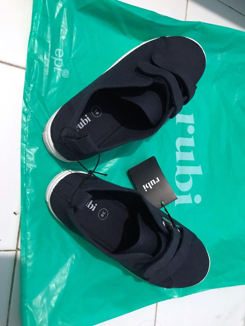 rubi shoes summarecon mall serpong