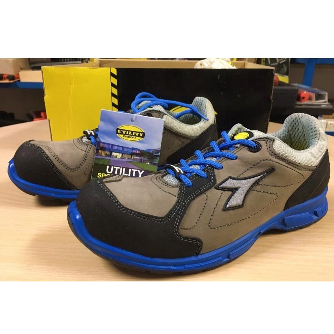 Diadora d flex top