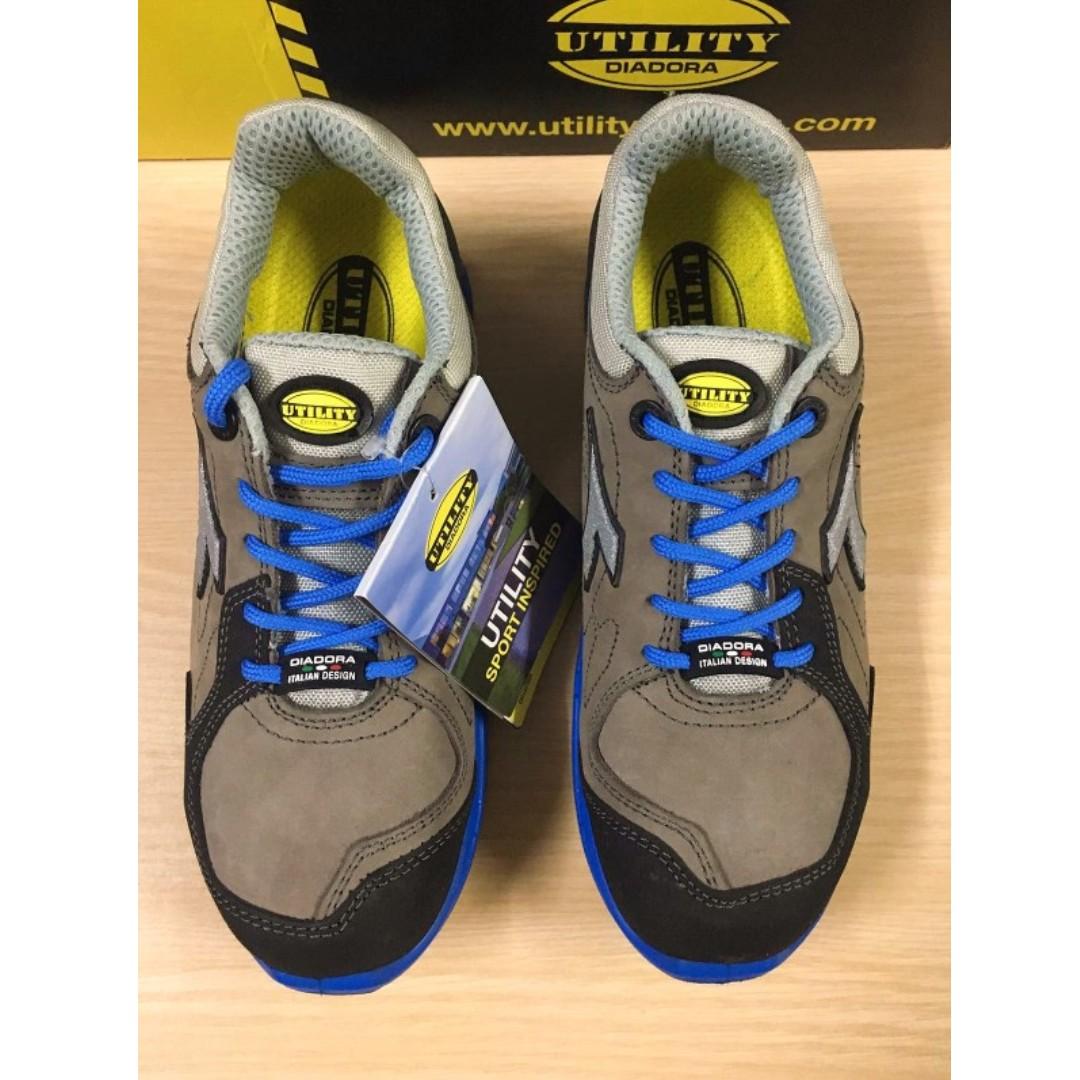 Diadora d flex top