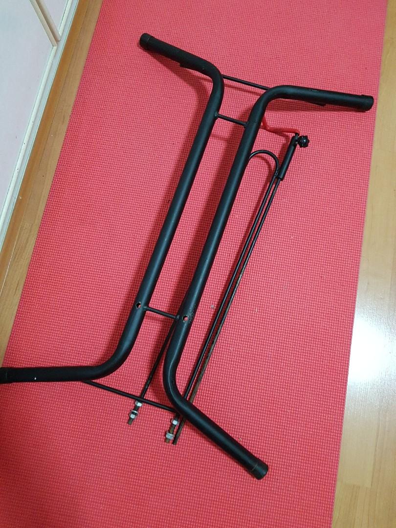 freestanding vertical bike stand