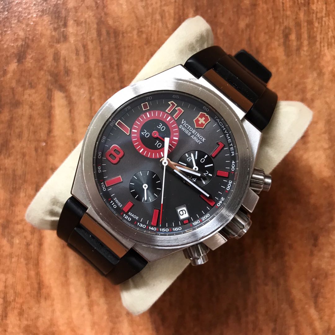Victorinox cheap convoy chronograph
