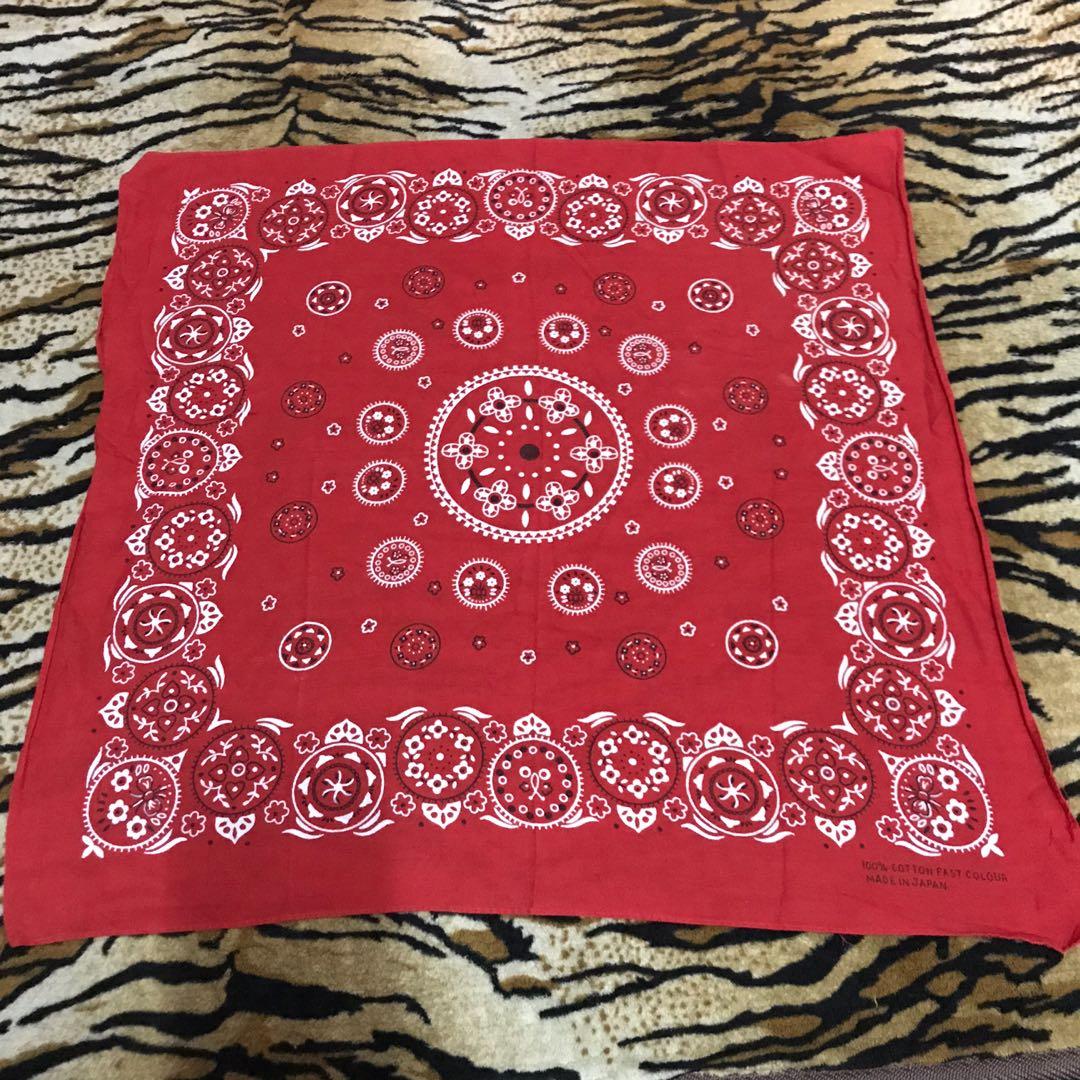 Vintage Bandana/Handkerchief, Men's Fashion, Watches & Accessories, Handkerchief & Pocket Squares on Carousell Vintage Bandana/Handkerchief, Men's Fashion, Watches & Accessories, Handkerchief & Pocket Squares on Carousell