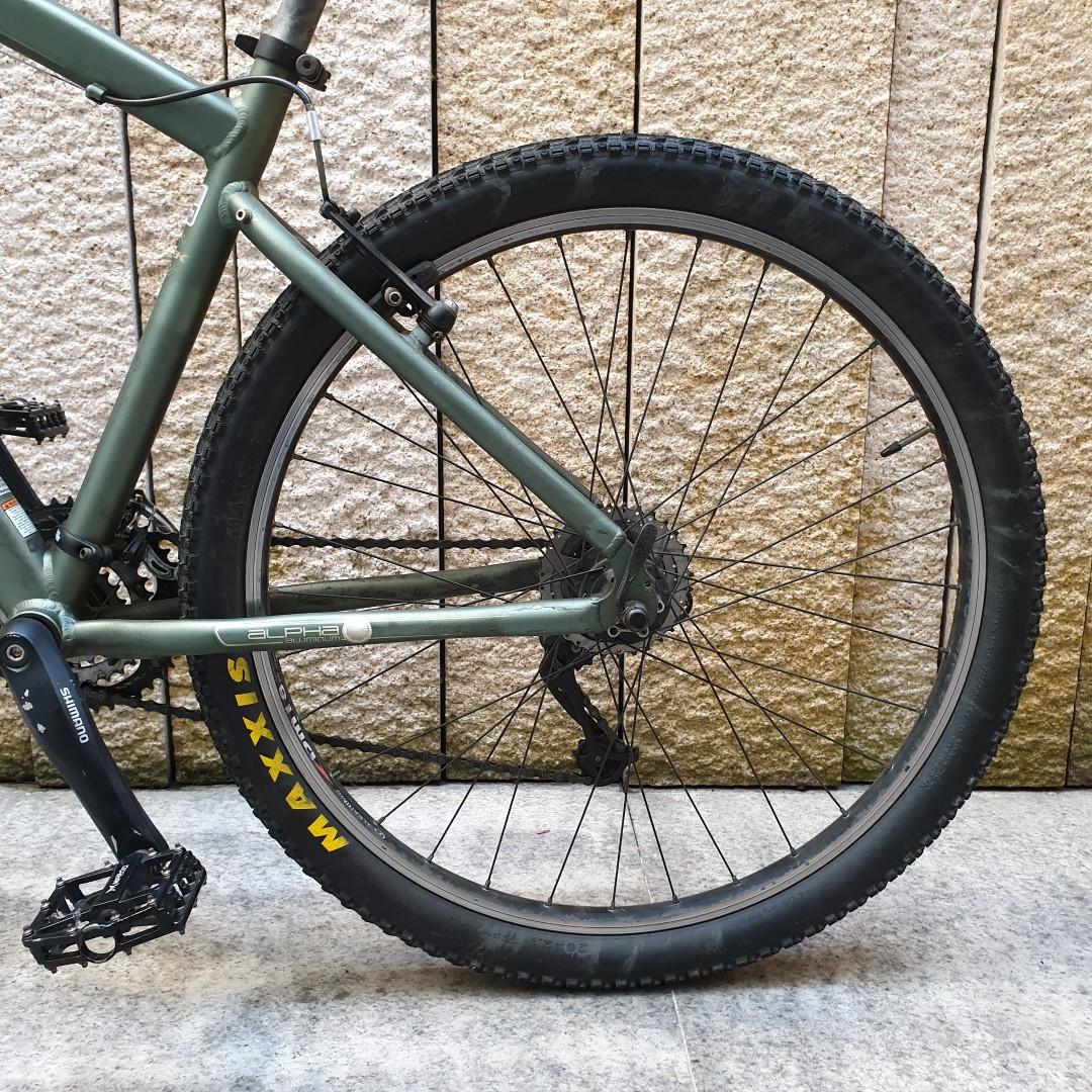 Trek Navigator 2.0 mountain bike 