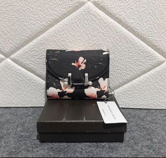 (Kategori: ) berada di . Dikirim oleh luciagabriella (ID iklan 255729973, Gambar 1). Deskripsi: .