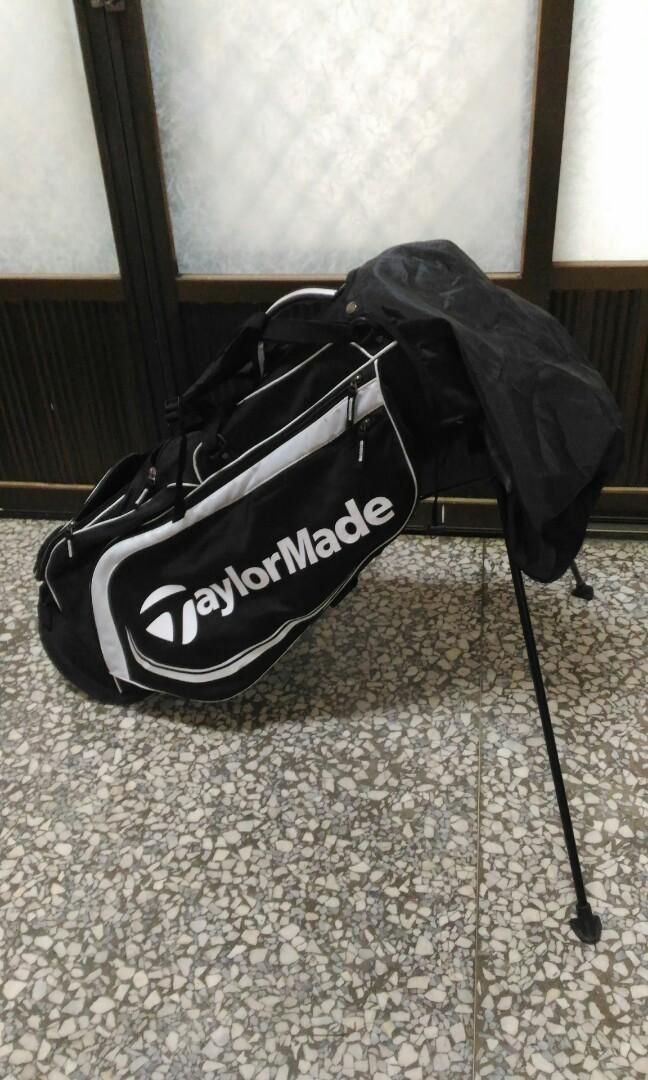TaylorMade とコラボAudi quattro Cup Audi quattro cup Taylormade輕量可背式高爾夫球立袋支撐式球桿