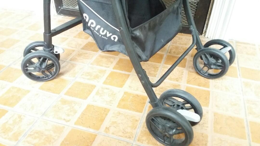 APRUVA Lightweight Stroller(CEBU PICK UP ONLY), Babies & Kids, Going