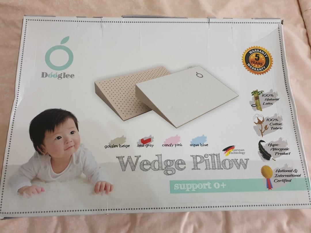 Dooglee wedge pillow hot sale