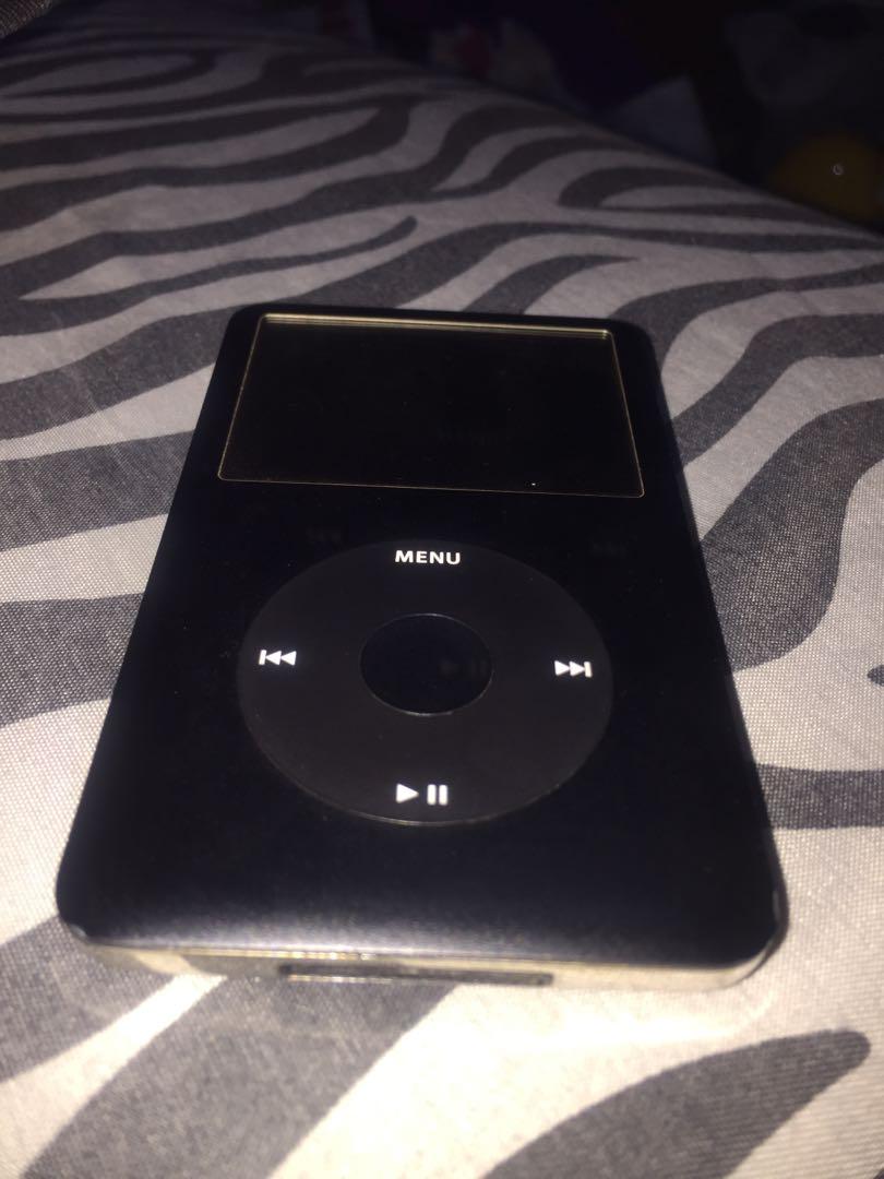 Ipod Video Classic 160gb swap ok (Category: Portable Audio Accessories) located in Manila. Submitted by frenchfavor (Listing ID 255866082, Image 1). Description: 9/10 condition no issue sale swap jordan caps,slides/hydro size 11 or gshock ga110 series or car amplifier or text me your best offer 09174637906 no reply means not interested in your offer thanks God bless.
