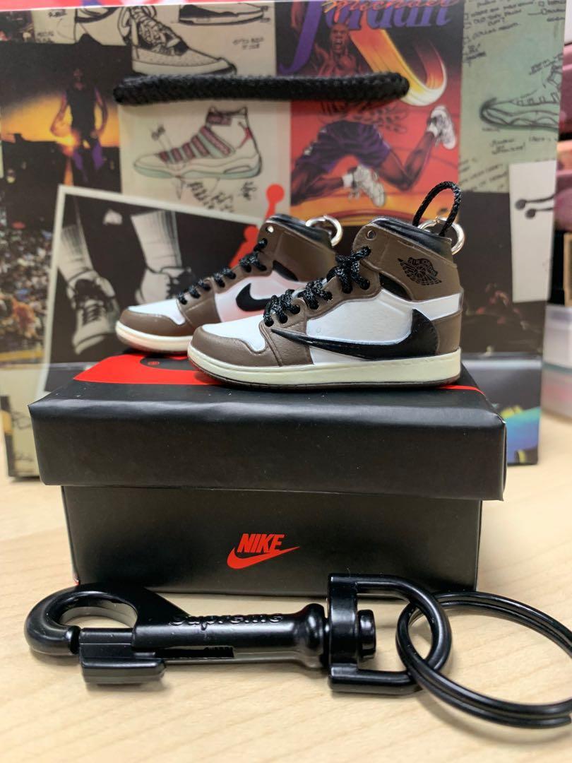 Air jordan clearance 1 keychain