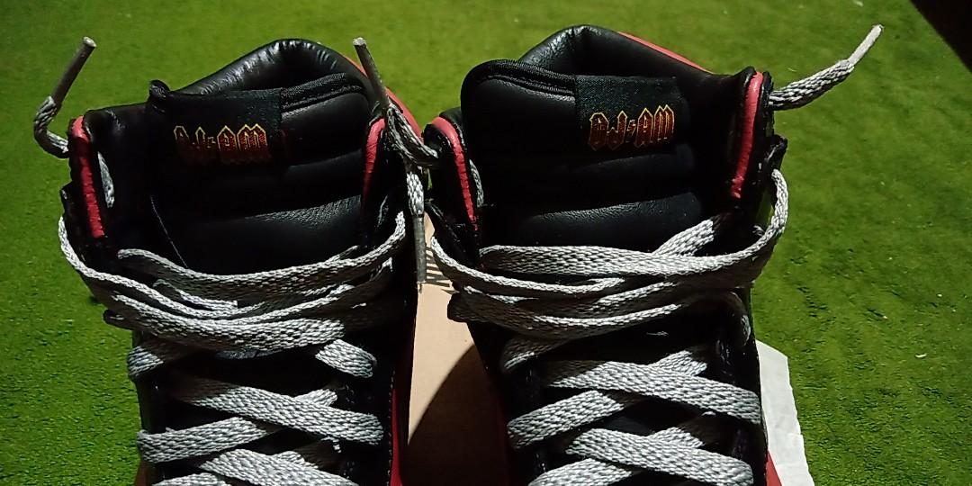 Nike Dunk High DJ AM Authentic (Category: Sneakers) located in Quezon City. Submitted by mjsee21 (Listing ID 255868593, Image 3). Description: Nike Dunk High DJ AM Size: 10.5 US Authentic Complete Pre-owned, no heel drag.