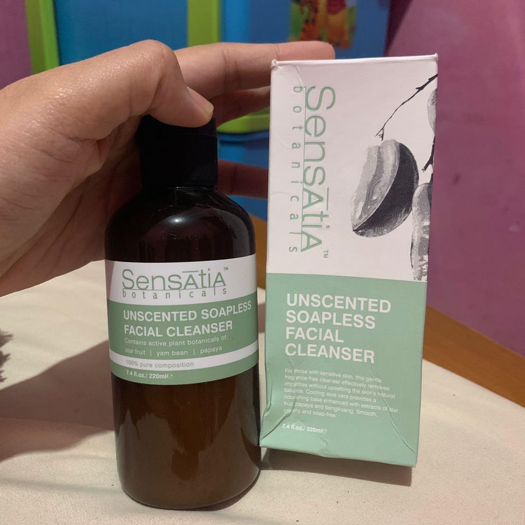 sensatia botanicals unscented soapless facial cleanser