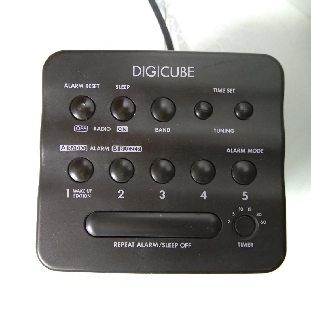 Sony Digicube Clock Radio ICFC103, Audio, Portable Music Players on
