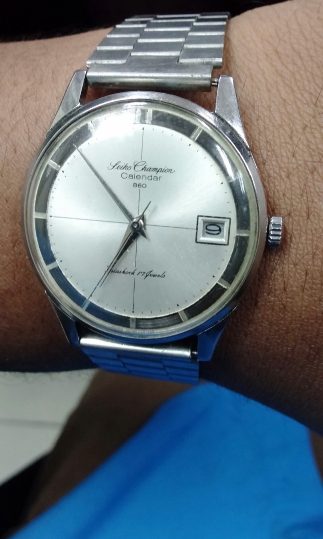 Vintage Rare Seiko Champion Calendar 860 circa 1960s, Men's Fashion,  Watches & Accessories, Watches on Carousell