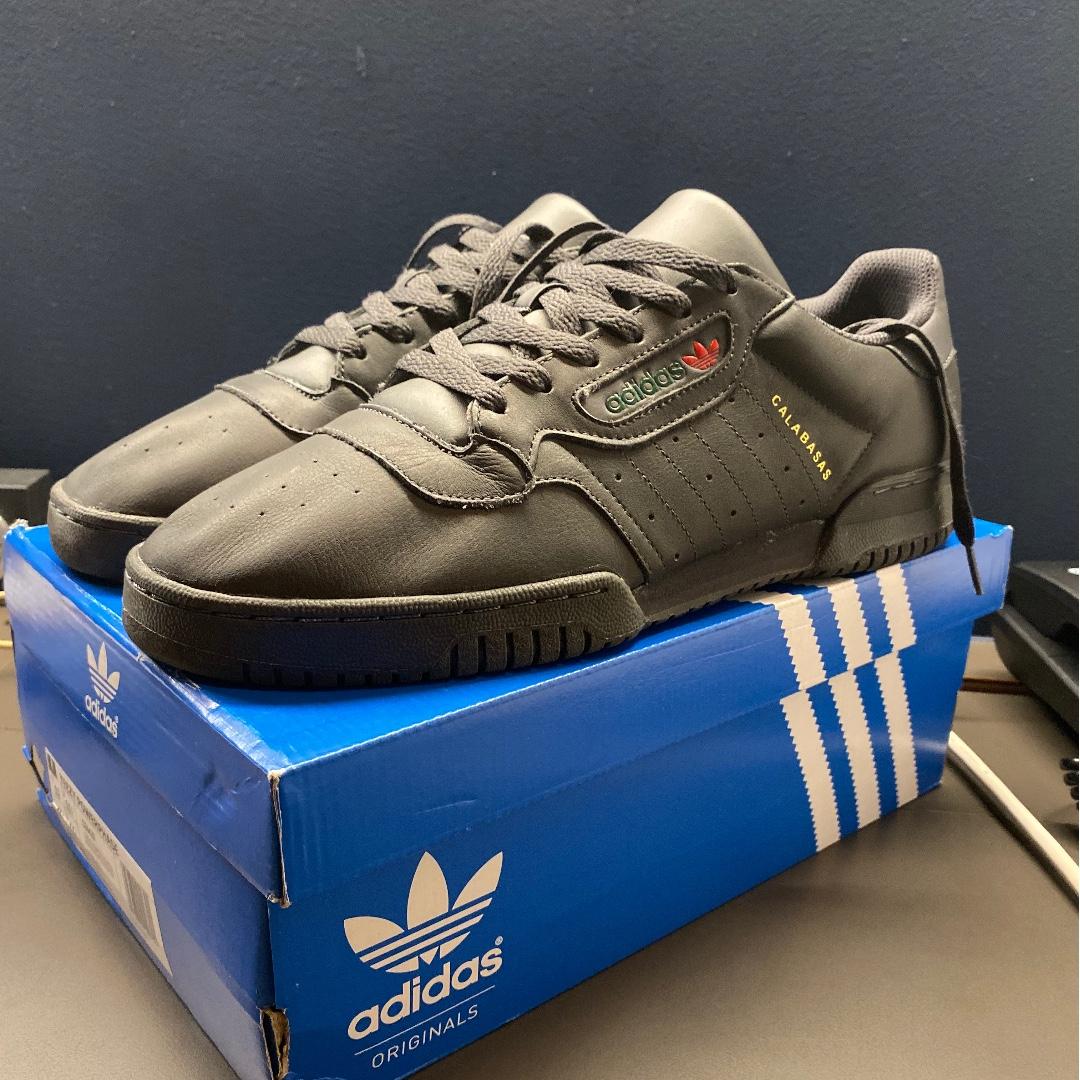 calabasas black shoes