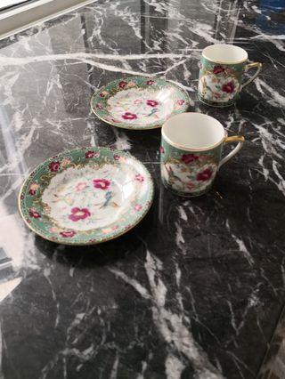 Vintage mini tea cups (2 sets)
