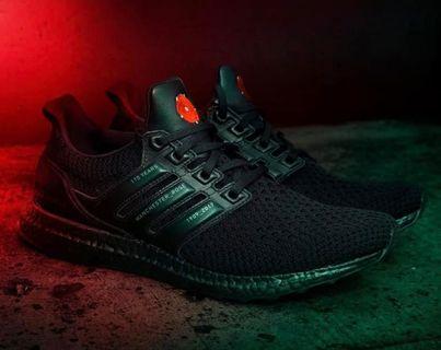 (US 9) Adidas Ultra Boost OG x Manchester United Limited Edition
