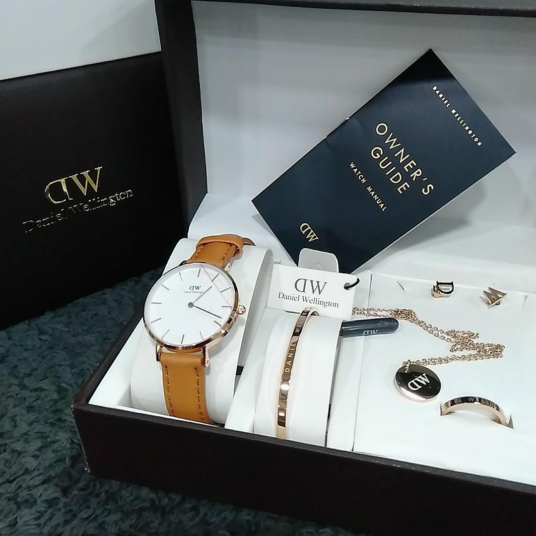 Daniel wellington pendant set original cheap