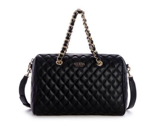 guess doctors bag price