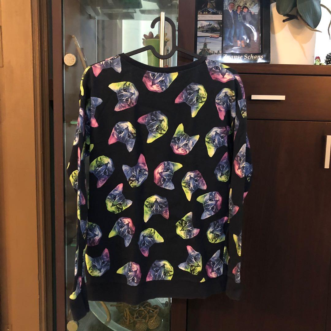 Quirky jumper store