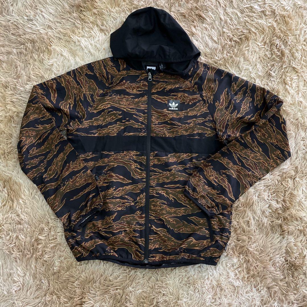 Adidas tiger deals camo jacket