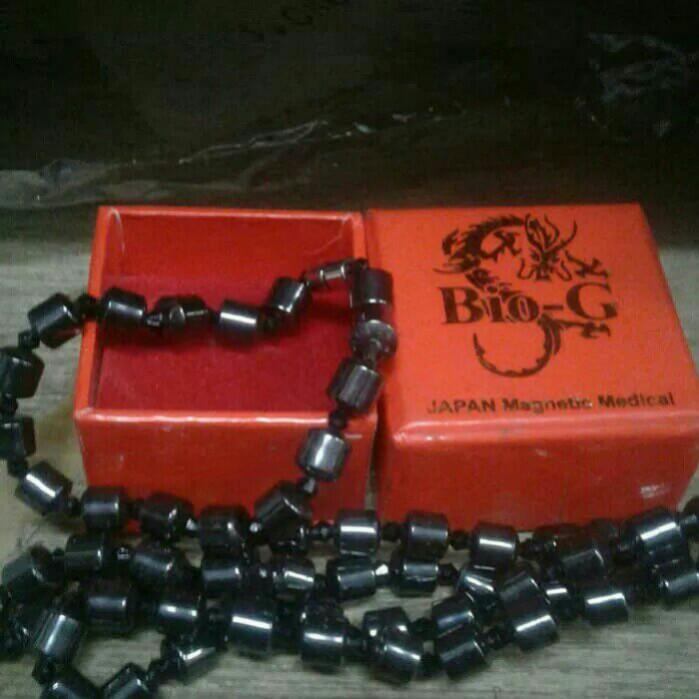 Kalung Gelang Set Magnet Terapi Kesehatan Bio G Japan Magnetic Kesehatan Kecantikan Kulit Sabun Tubuh Di Carousell