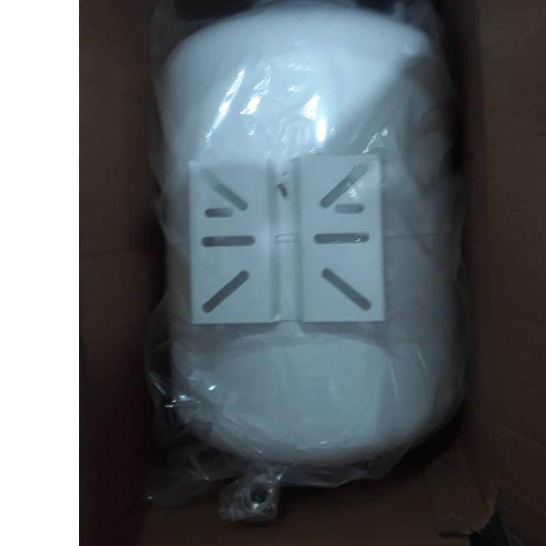 Montana Butyl Bladder Pressure Tank Construction Industrial Construction Building Materials On Carousell