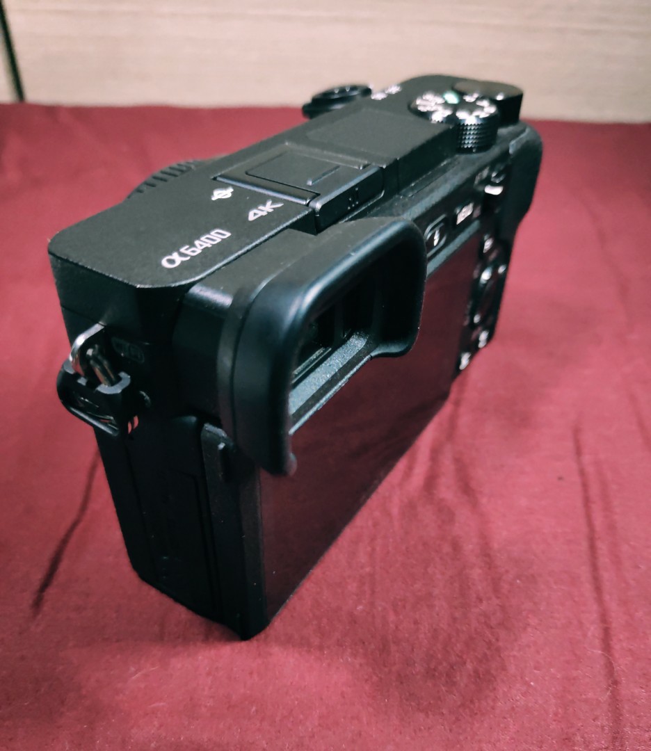 Sony A6400, Photography, Photography Accessories, Flashes on Carousell