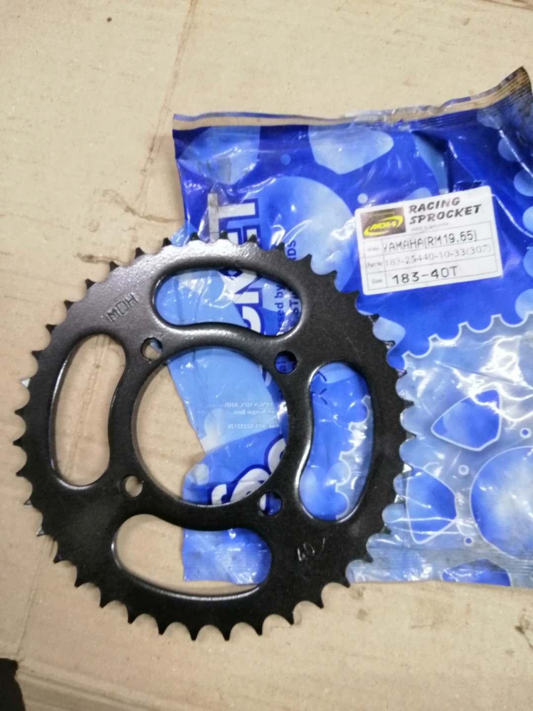 Yamaha rxz chain sprocket top