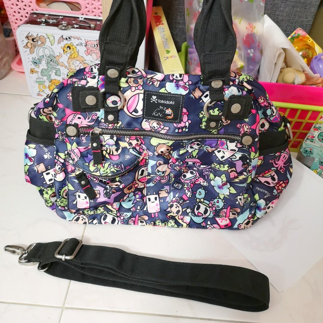 Tokidoki x koi Sharing selfies sling bag hangbag with donutella charm