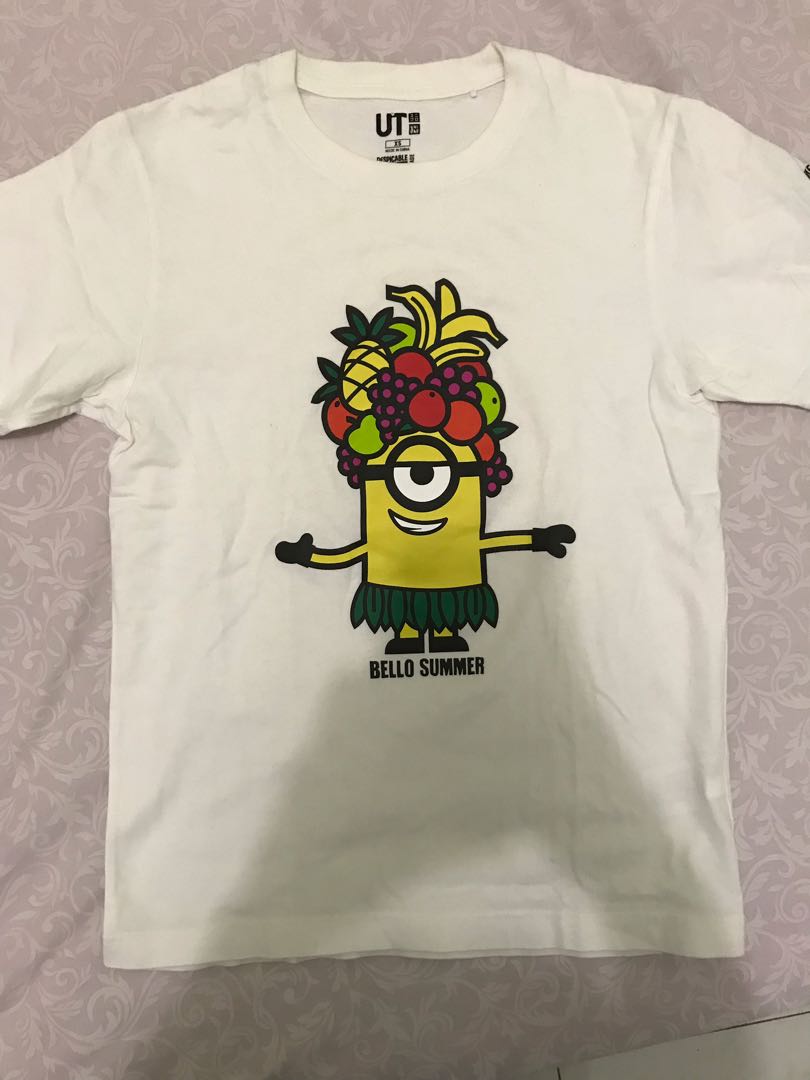 Uniqlo Despicable Me T Shirt Kaos Minion Fesyen Wanita Pakaian Wanita Atasan Di Carousell