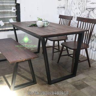 Meja Makan Jati Retro Minimalis Jepara kualitas Terjamin
