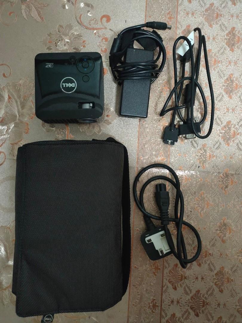 Dell M110 mini Projector, TV & Home Appliances, TV & Entertainment