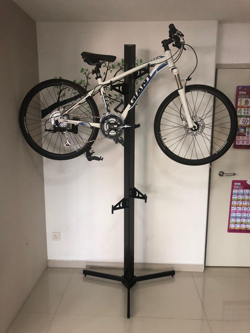 Giant atx clearance white