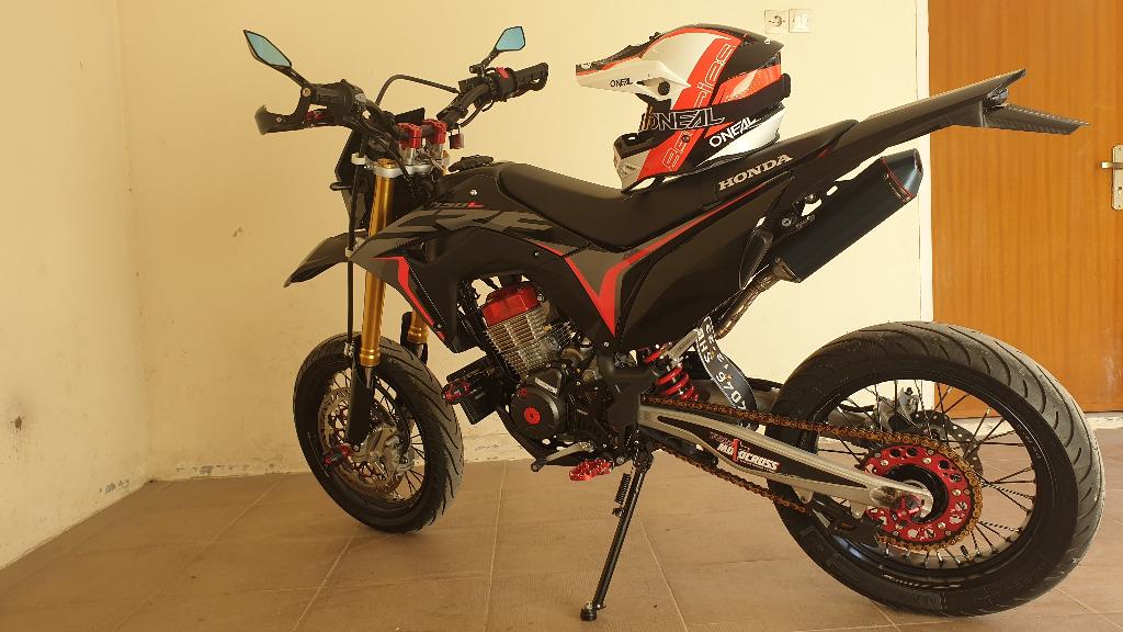 Honda Crf 150 L 2018 Supermoto Motor Di Carousell