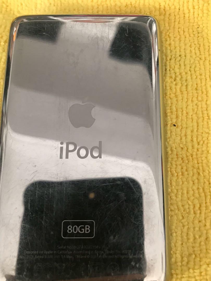 IPOD CLASSIC 80gb (APPLE) (Category: Portable Audio Accessories) located in Rizal. Submitted by eric_david (Listing ID 256125730, Image 3). Description: APPLE IPOD CLASSIC 80GB GOOD CONDITION NO ISSUE PADALA FROM CALIF..