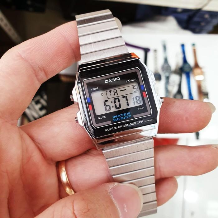 Jam Pria Wanita Casio A168 Baterai Silver Baterai Japan, Fesyen Pria, Jam  Tangan di Carousell
