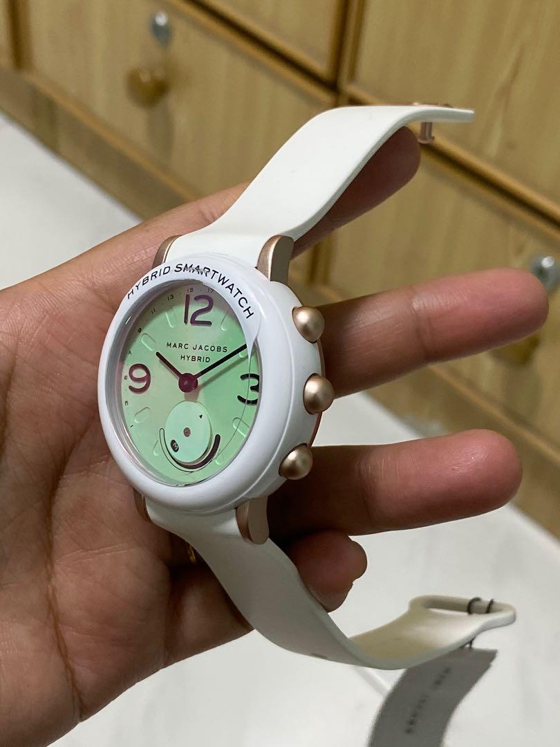 Marc jacobs clearance hybrid watch price