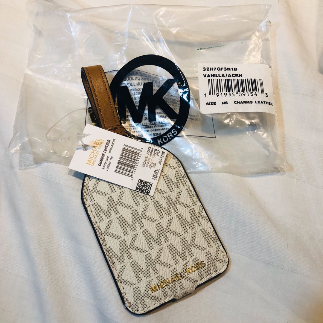 mk luggage tag