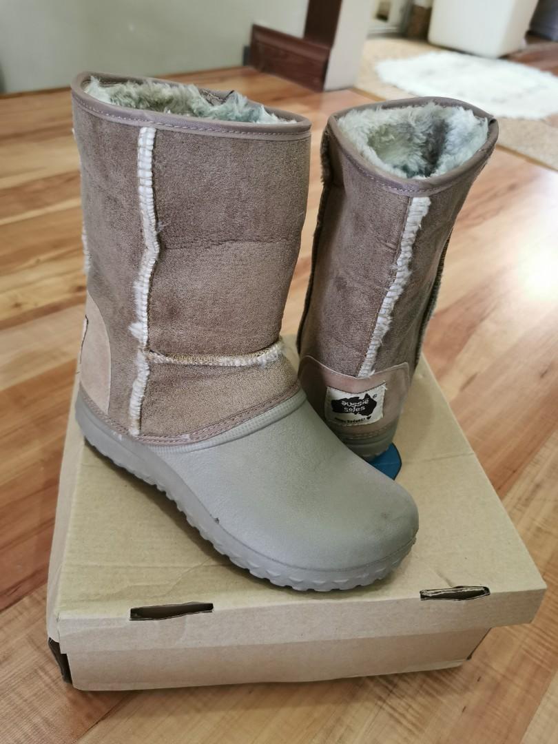 Aussie soles boots top