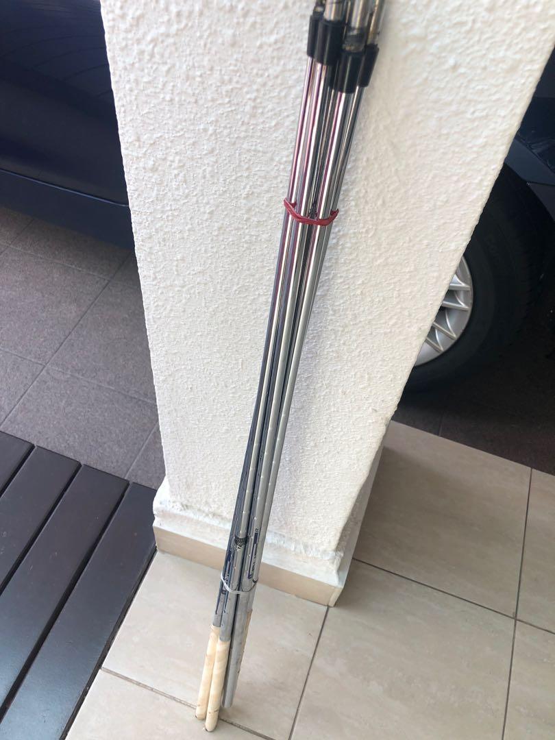 靴サイズ 単位 Cm Usサイズ 長さ Cm 5 23cm 6 24cm 7 25cm 8 26cm 9 27cm 10 28cm 11 29cm 13 30cm 幅の表記 M Regula 標準 S Narrow 細め W Wide 広め Xw Extra Wide かなり広め 例 6 M Regular Us6