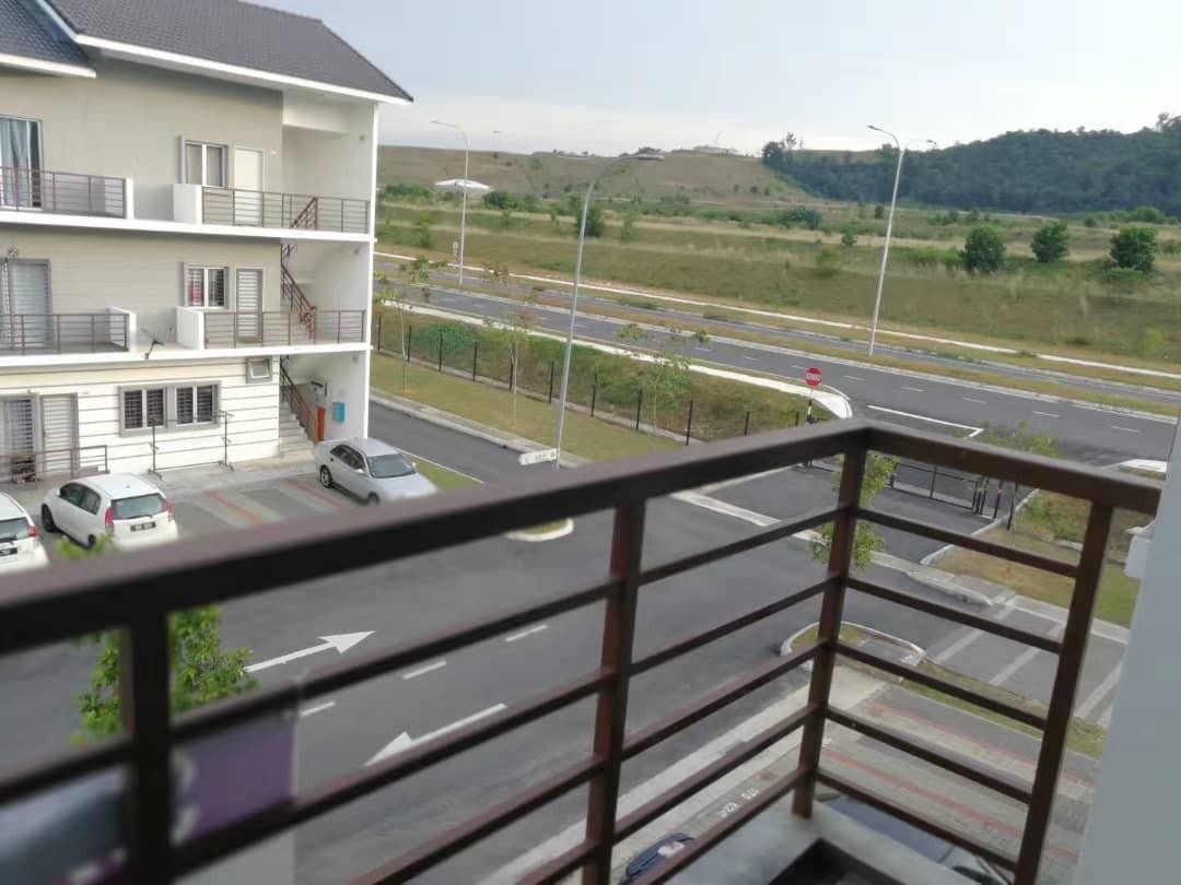 Urgent For Sale ! 2nd Floor Townhouse Suci Bandar Ainsdale Seremban