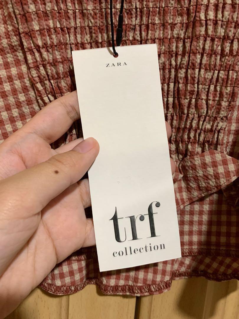 Zara gingham print crop top (Category: Sleeveless) located in Makati City. Submitted by _stepau (Listing ID 256048096, Image 3). Description: Zara gingham print crop top Brand new with tag, bought sometime last year. RFS: impulse buy; don’t need.