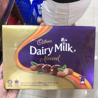 Cadbury Almonds / Cadbury Fruits & Nuts